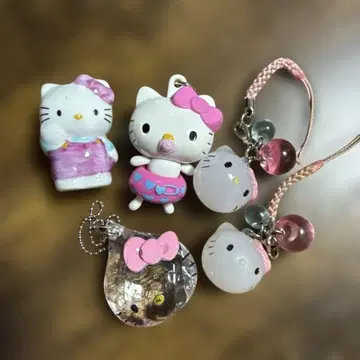 헬로키티 스트랩 키링 등