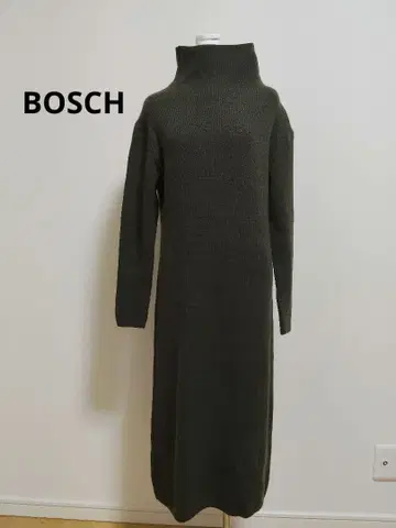 보쉬 보틀넥 니트 원피스 새상품급 카키