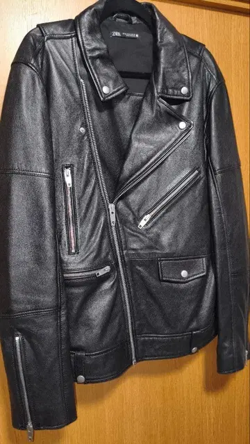 [가격 인하 불가] ZARA 가죽 라이더 자켓