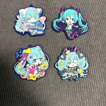 하츠네 미쿠 매지컬 미라이 러버 스트랩 2019 2020 10주년 세트