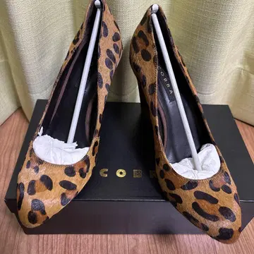 COBRA 레오파드 무늬 웨지 힐 펌프스