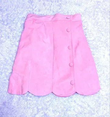 새상품 핑크 스웨이드 스캘럽 헴 플레어 스커트