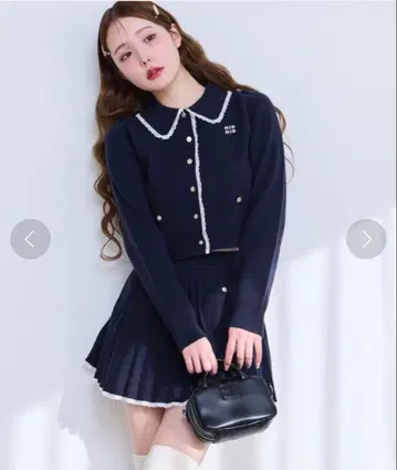 NICE CLAUP 폴로 옷깃 니트 셋업