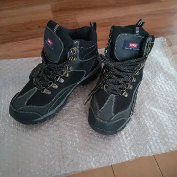 EDWIN 하이컷 트레킹 슈즈 블랙 26.5