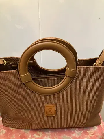 [ 새상품 ] 로베르타 디 메리 숄더백