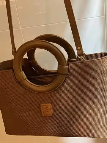 [ 새상품 ] 로베르타 디 메리 숄더백