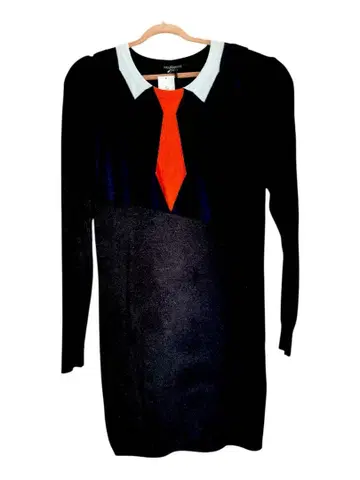 미사용 새상품 택 포함 / 프랑스제 넥타이 패턴 니트 원피스 블랙