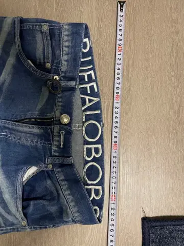 BUFFALO BOBS 7부 기장 청바지 / julius roen