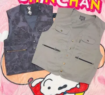 그레이와 블랙의 포켓 부착 베스트 L 사이즈