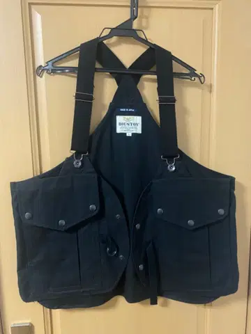 HOUSTON 블랙 베스트