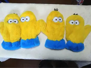 유니버설 스튜디오 재팬 미니언 퍼지 장갑