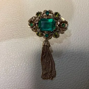 빈티지풍 태슬 장식 브로치 앤티크 유럽풍