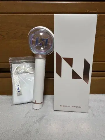 INI 공식 응원봉 vol.1