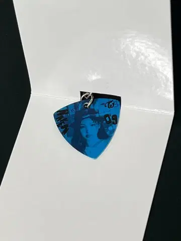 TWICE 랜덤 피크 키링