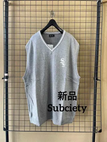 새상품 Subciety V-NECK KNIT VEST 베스트