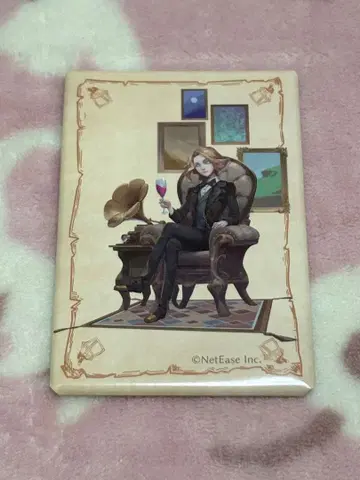 제5인격 사진가 스퀘어 캔뱃지