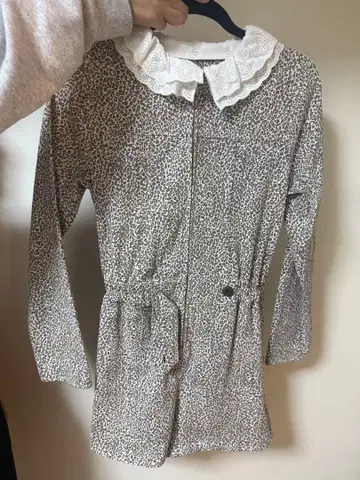 bibiy 표범 무늬 긴팔 숏팬츠