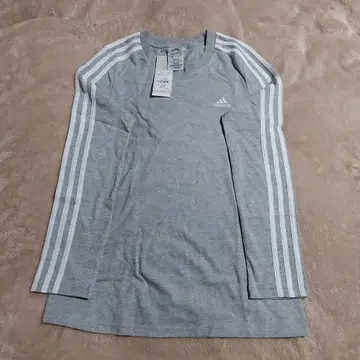 adidas 그레이 긴팔 T셔츠 M