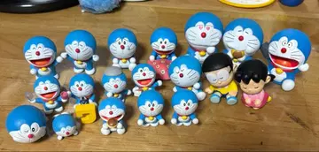 도라에몽 피규어 세트