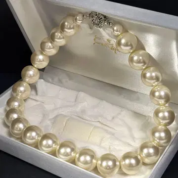 레어 강한 광택 빅볼 펄 목걸이 골드 크기 17.7mm~17.8mm