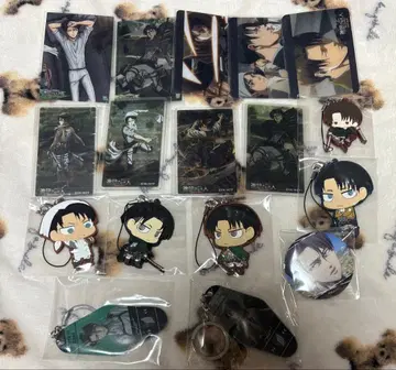 진격의 거인 리바이 굿즈 묶음 판매