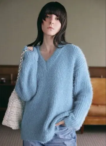 코엘 스카이블루 V넥 긴팔 니트