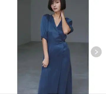 프레이 아이디 카슈쿨 새틴 원피스