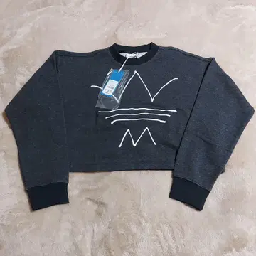 adidas 크롭 맨투맨 다크 그레이