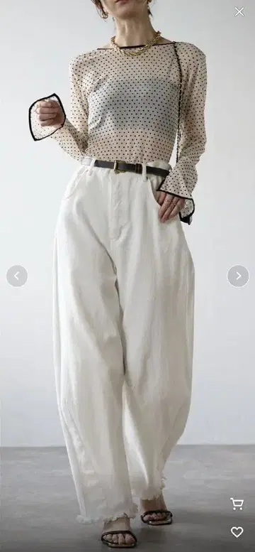 [ 전후 2WAY ] 플로키 도트 파이핑 시어 아론 T