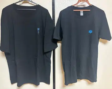 Ado LIVET 셔츠 2점 묶음 판매