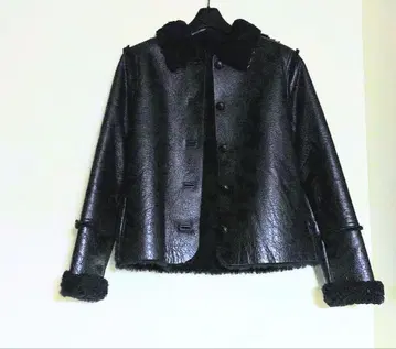 acoustic 리얼 무스탕 가죽 자켓 [ 여성용 ]