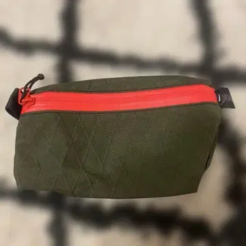 BLUE LUG 블루러그 파우치