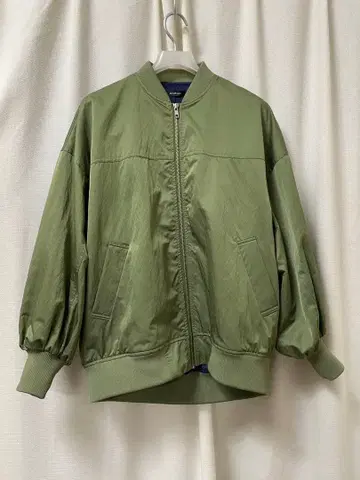 INTERPLANET 올리브 그린 MA-1 자켓