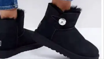 1점 새상품 블랙 어그 부츠 샷 23cm