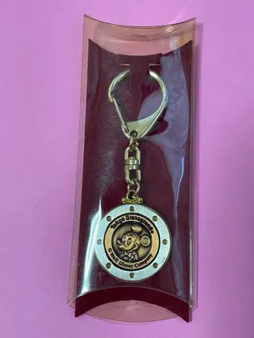 TDL 오픈 초기 미키마우스 키링 레트로