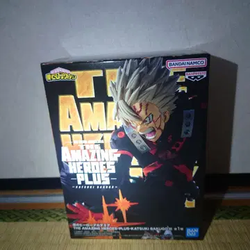 AMAZING HEROES PLUS 바쿠고 카츠키 피규어