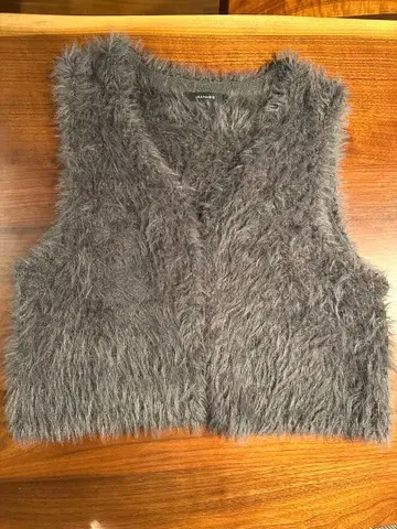 JEANASIS 그레이 슬라브 니트 퍼 베스트