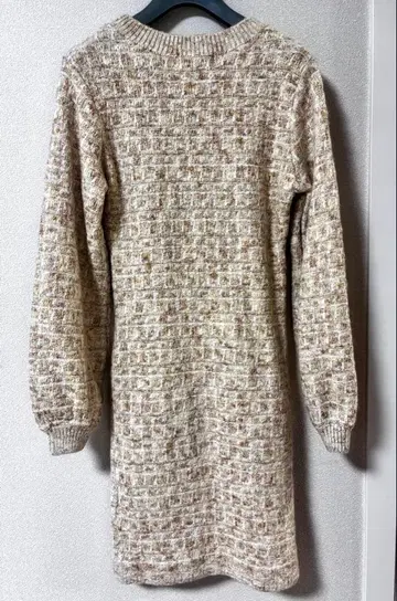 EmiriaWiz 에밀리아 위즈 트위드 원피스 베이지 F 사이즈 겨울