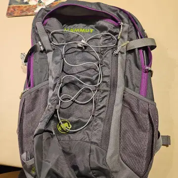 새상품급 MAMMUT 마무트 XERA FLIP 25 그레이