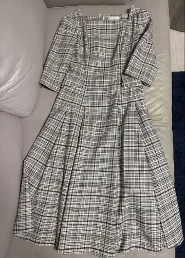 셀포드 트리플 크로스 플레어 원피스 A라인 두꺼운 원단 34