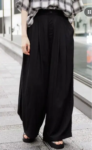 미사용 새상품 니코앤드 2WAY 에어리 와이드 팬츠