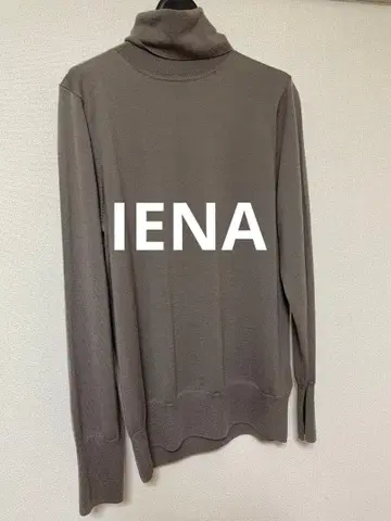 IENA ALBA 터틀넥 풀오버