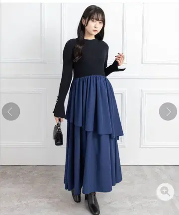 CLEAR BASIC 랜덤 스커트 도킹 니트 원피스