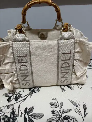 SNIDEL 아이보리 토트백