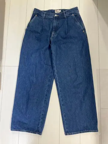 트래디셔널 웨더웨어 102D 데님