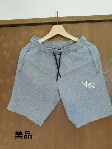 새상품급 뱅퀴시 피트니스 숏팬츠