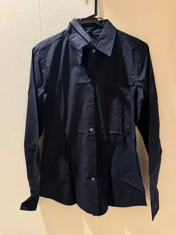 새상품 theory 네이비 긴팔 셔츠 M 사이즈