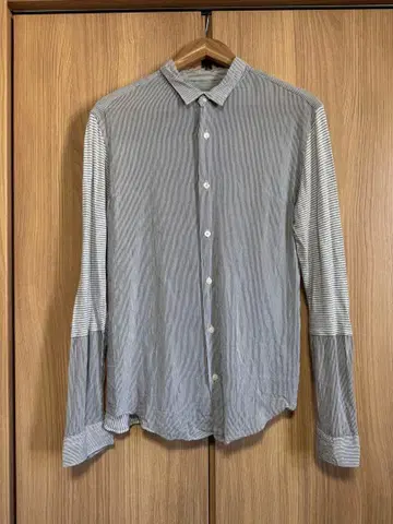 후세인 샬라얀 가는 스트라이프 셔츠