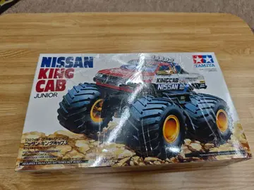 TAMIYA NISSAN KING CAB JUNIOR 1/20