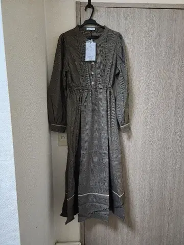 [ 새상품 미사용 ] OLIVEdesOLIVE 스즈란 긴팔 원피스